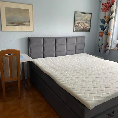 Ruhe Und Bequemlichkeit Apartment